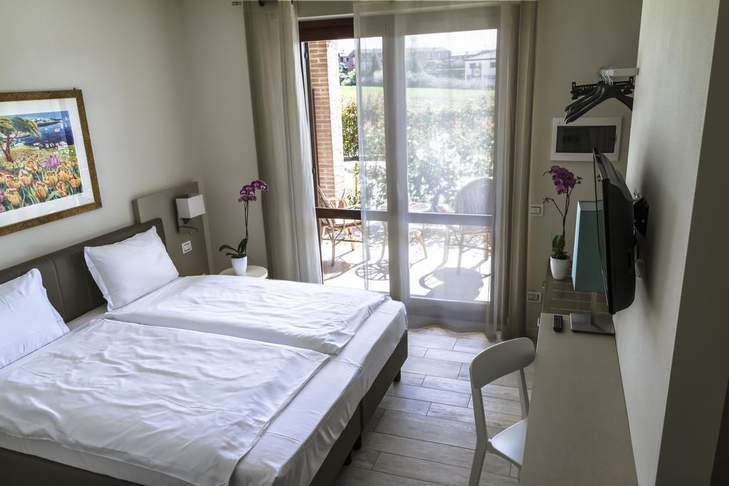 Hotel Relais Agli Olivi Lazise Buitenkant foto