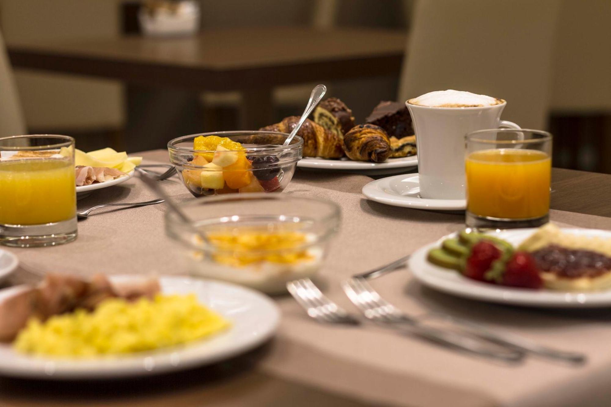 Hotel Relais Agli Olivi Lazise Buitenkant foto