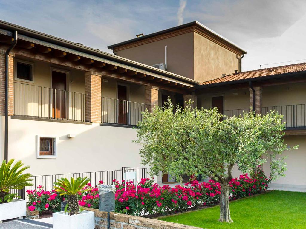 Hotel Relais Agli Olivi Lazise Buitenkant foto